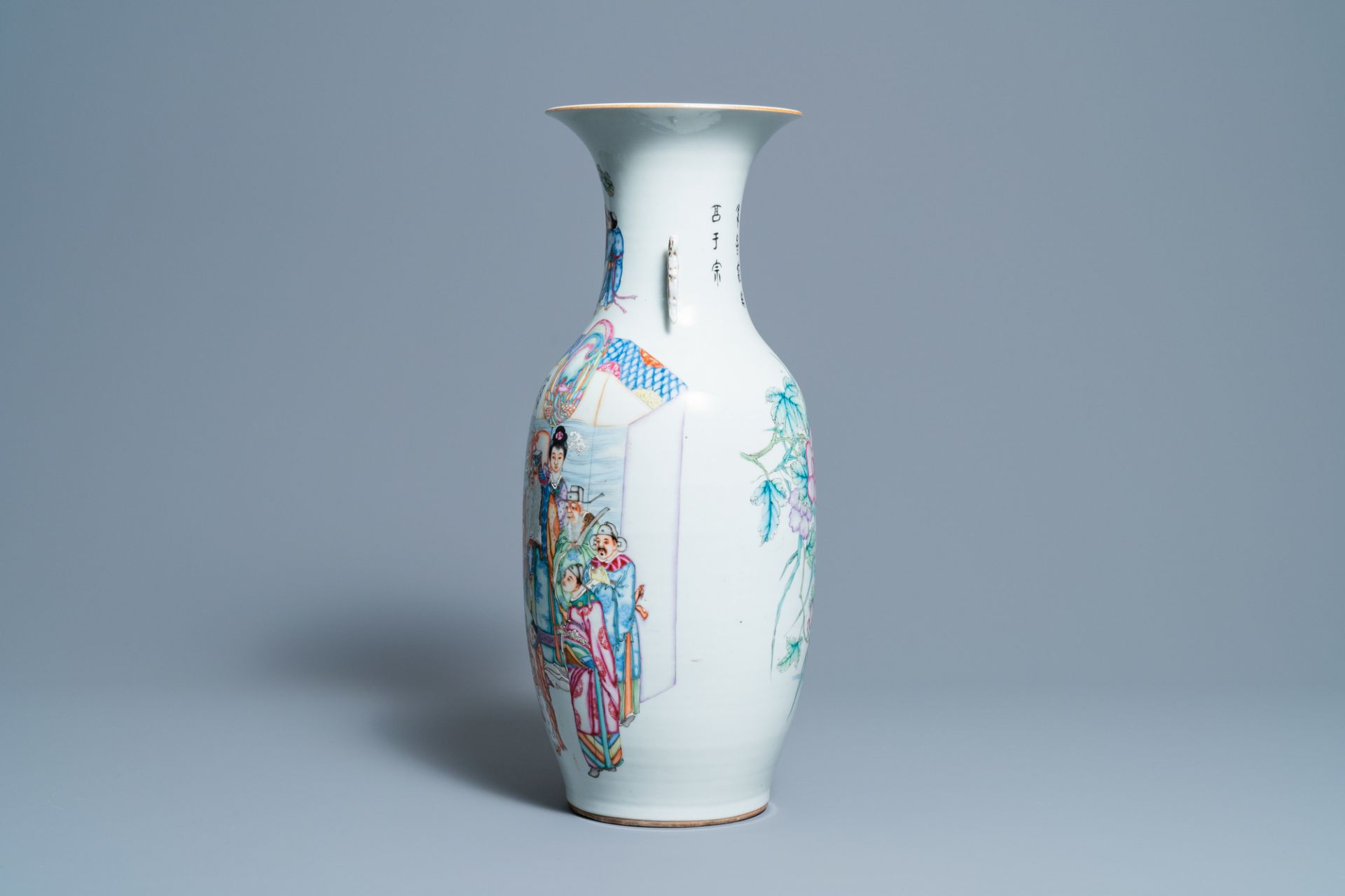 A Chinese famille rose vase with figurative and floral design, 19/20th C. - Image 2 of 6