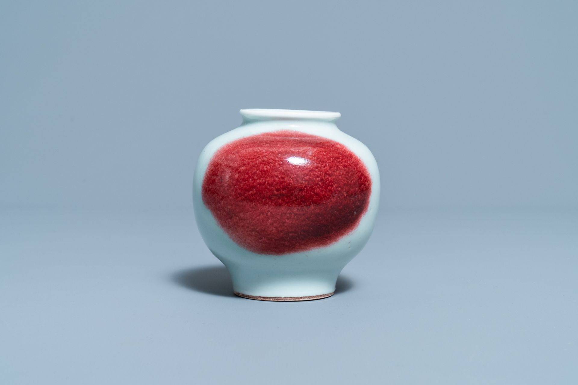 A Chinese flambe-glazed vase, 19/20th C. - Image 2 of 7