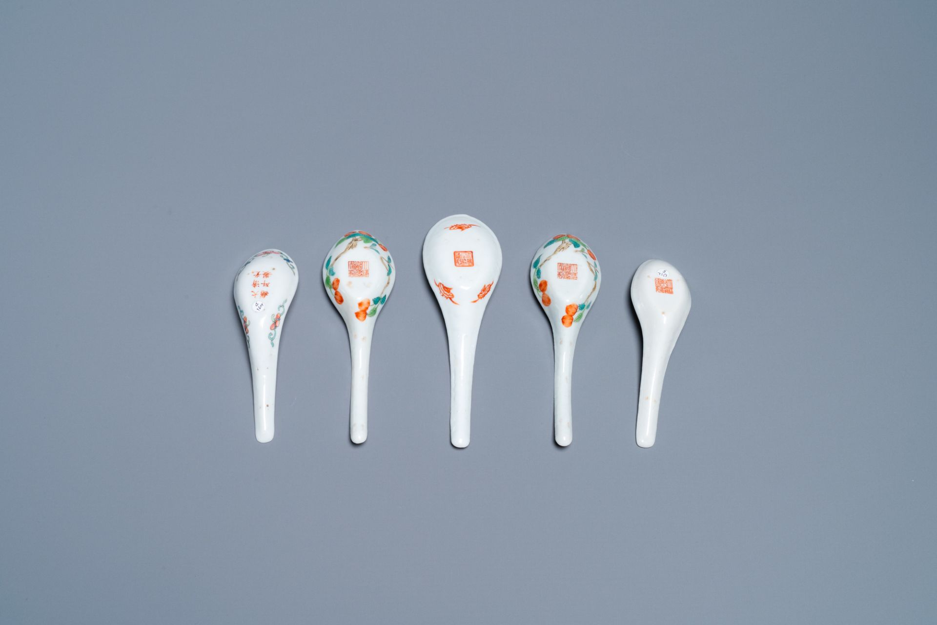 Five Chinese famille rose and polychrome spoons, Jiaqing and Daoguang mark and of the period - Image 2 of 2