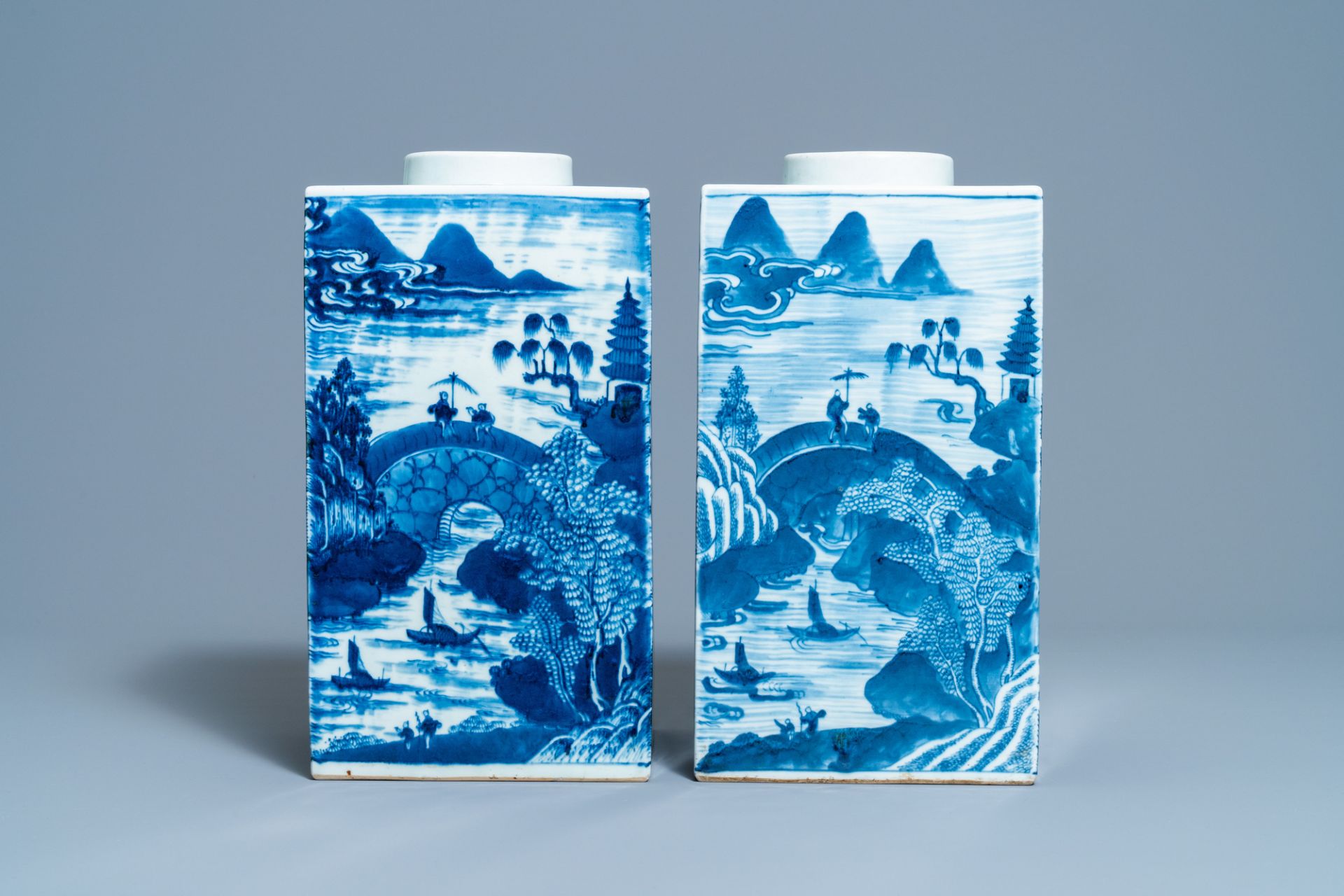 A pair of Chinese blue and white square 'landscape' jars, 19th C. - Image 2 of 9