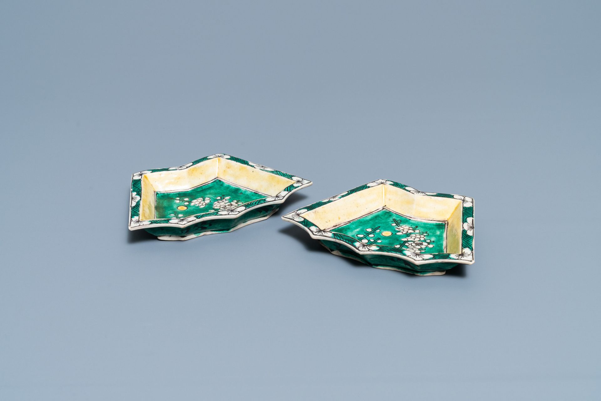 A pair of Chinese verte biscuit sweetmeat dishes, Kangxi - Image 3 of 3