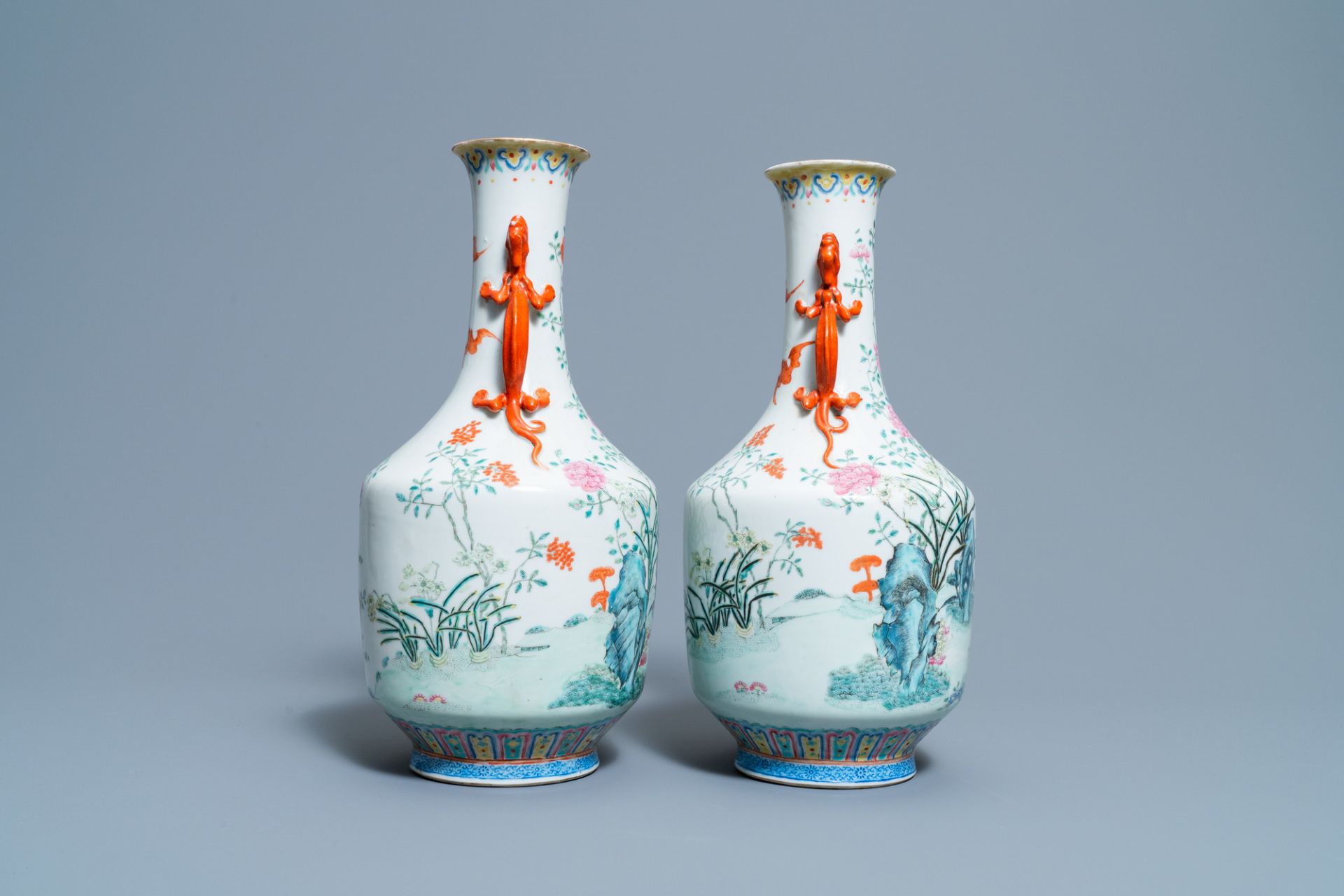 A pair of Chinese famille rose 'floral scenery' vases, Jiaqing mark, 19th C. - Bild 4 aus 6