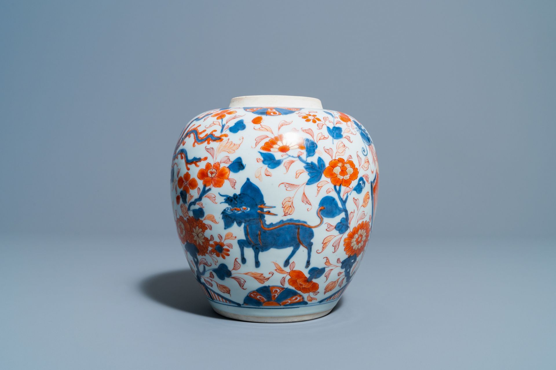 A Chinese Imari-style 'qilins and phoenixes' jar, Kangxi - Image 2 of 6