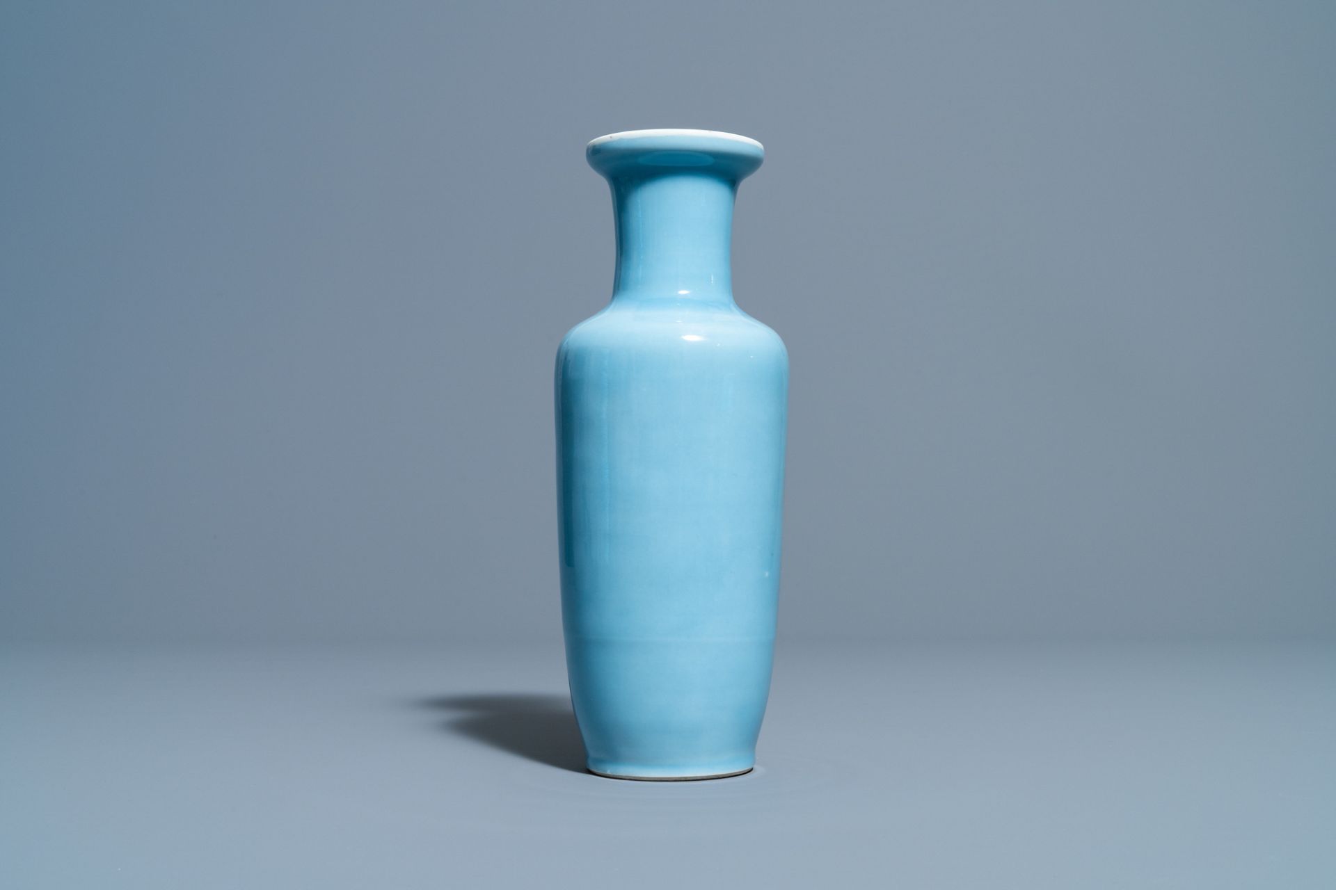 A Chinese monochrome lavender-blue vase, Kangxi mark, 19th C. - Image 3 of 6