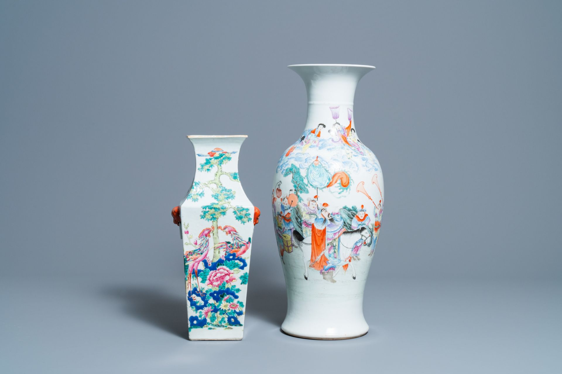 Two Chinese famille rose vases, 19/20th C. - Image 2 of 7