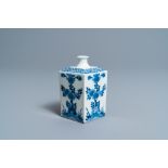 A Japanese square blue and white Kakiemon tea caddy, Edo, 17/18th C.