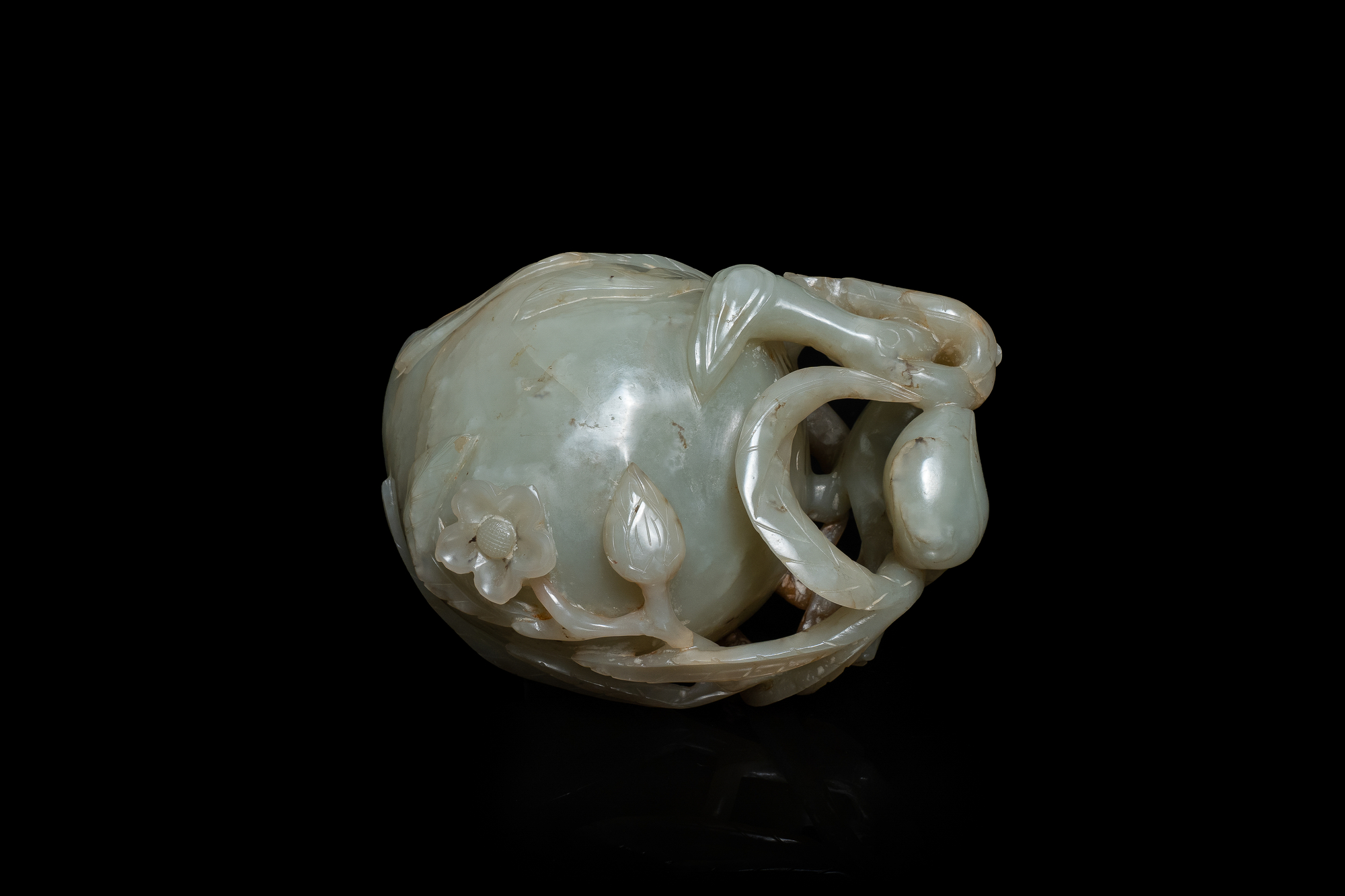 A Chinese mottled celadon and brown jade peach-form brush washer, Qing - Image 7 of 12