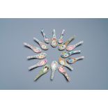 Fifteen Chinese Canton famille rose and millefleurs spoons, 19/20th C.