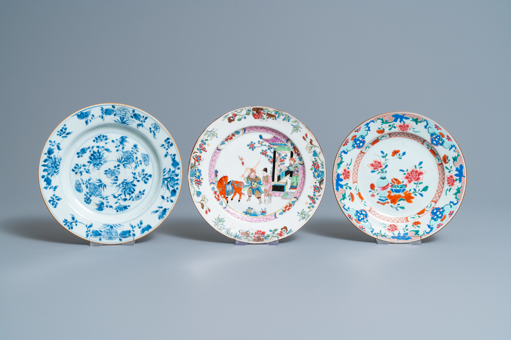 Eight Chinese blue and white, famille rose and famille verte dishes, Kangxi and later - Image 6 of 9