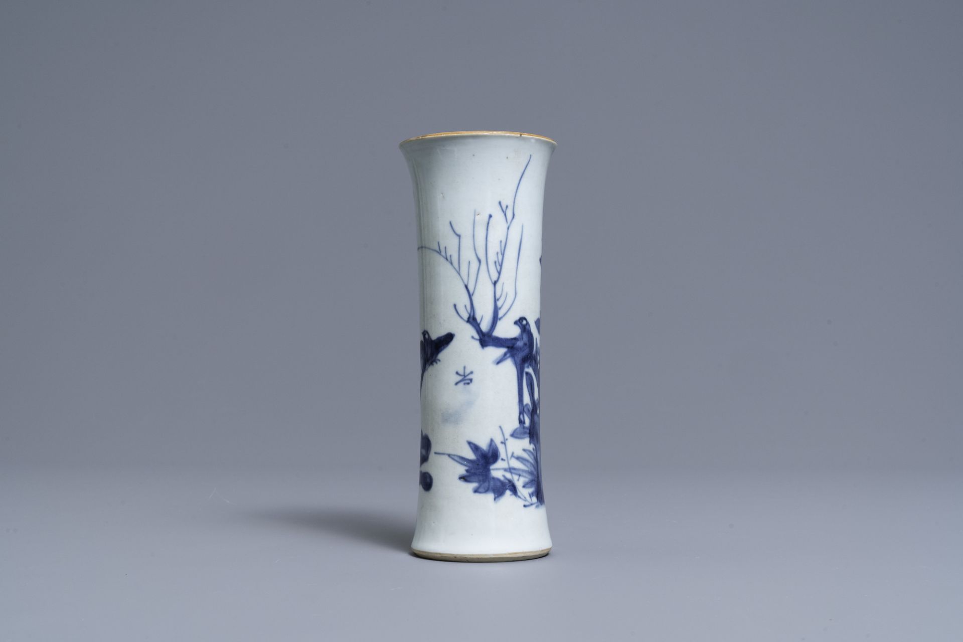 A Chinese blue and white sleeve vase with birds among blossoming branches, Transitional period - Image 4 of 6