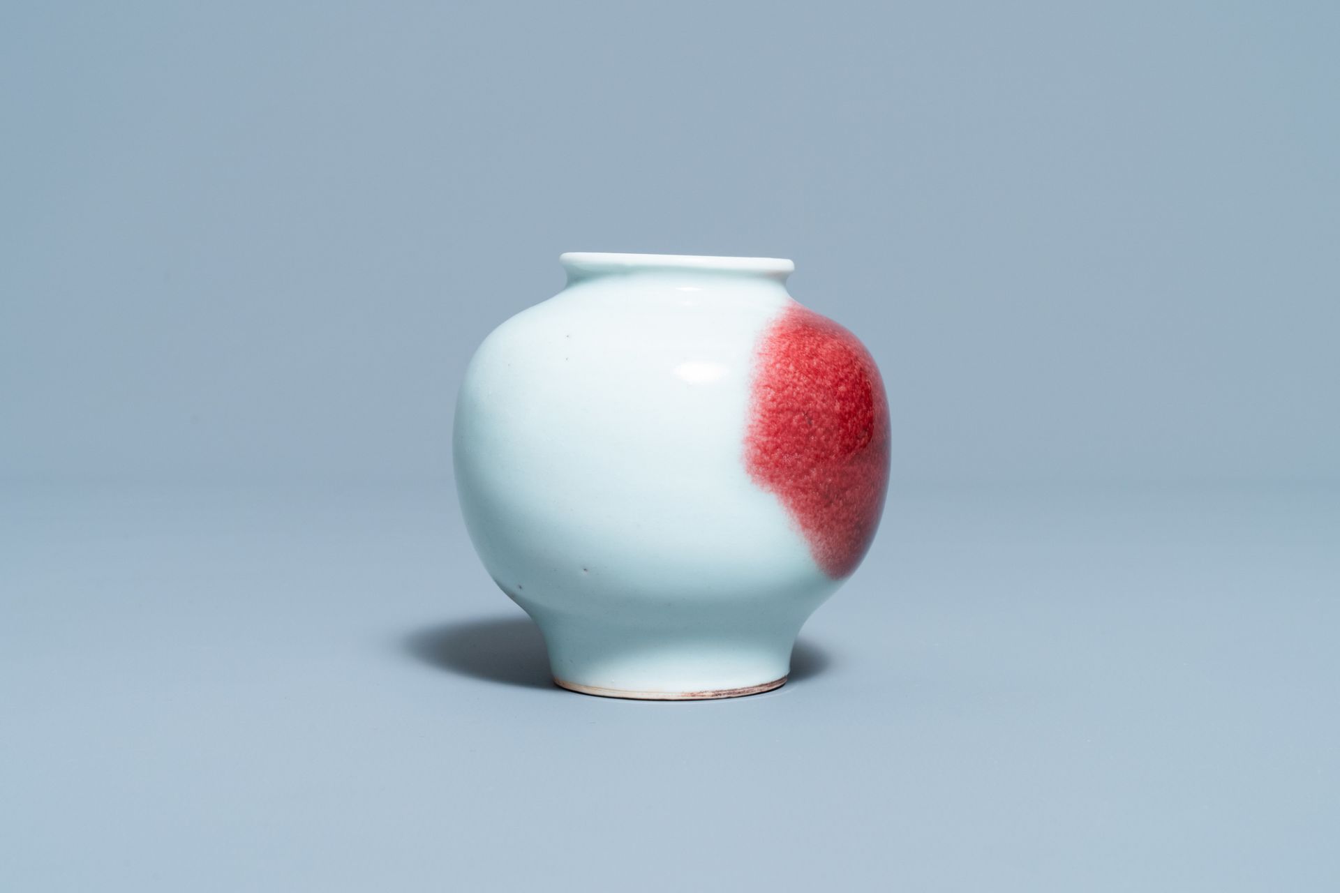 A Chinese flambe-glazed vase, 19/20th C. - Image 5 of 7