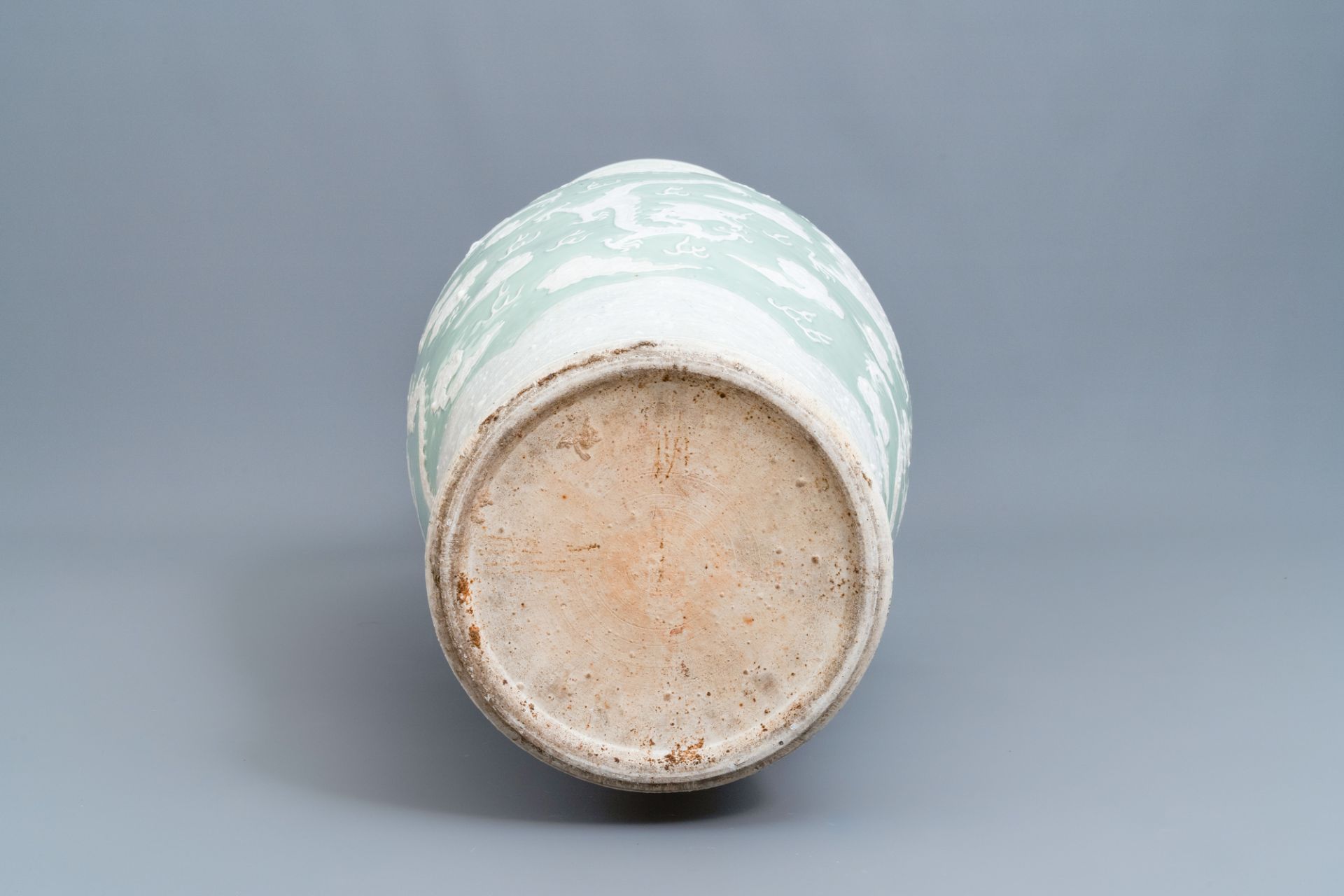 A massive Chinese celadon-ground 'dragon' vase, 19th C. - Image 6 of 6