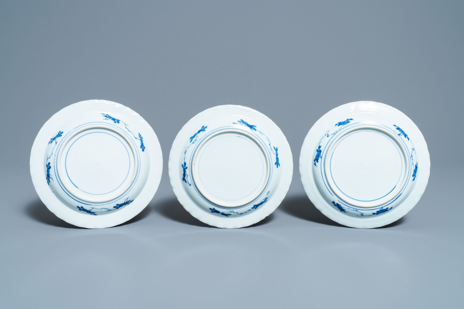 Six Chinese blue and white 'Scheveningen' plates, Kangxi - Image 3 of 5