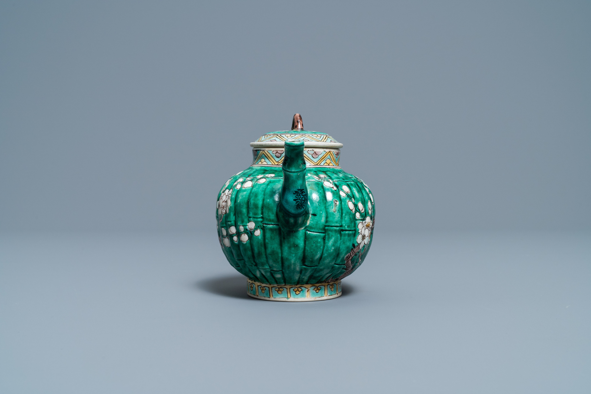 A Chinese verte biscuit teapot and cover, Kangxi - Image 5 of 7