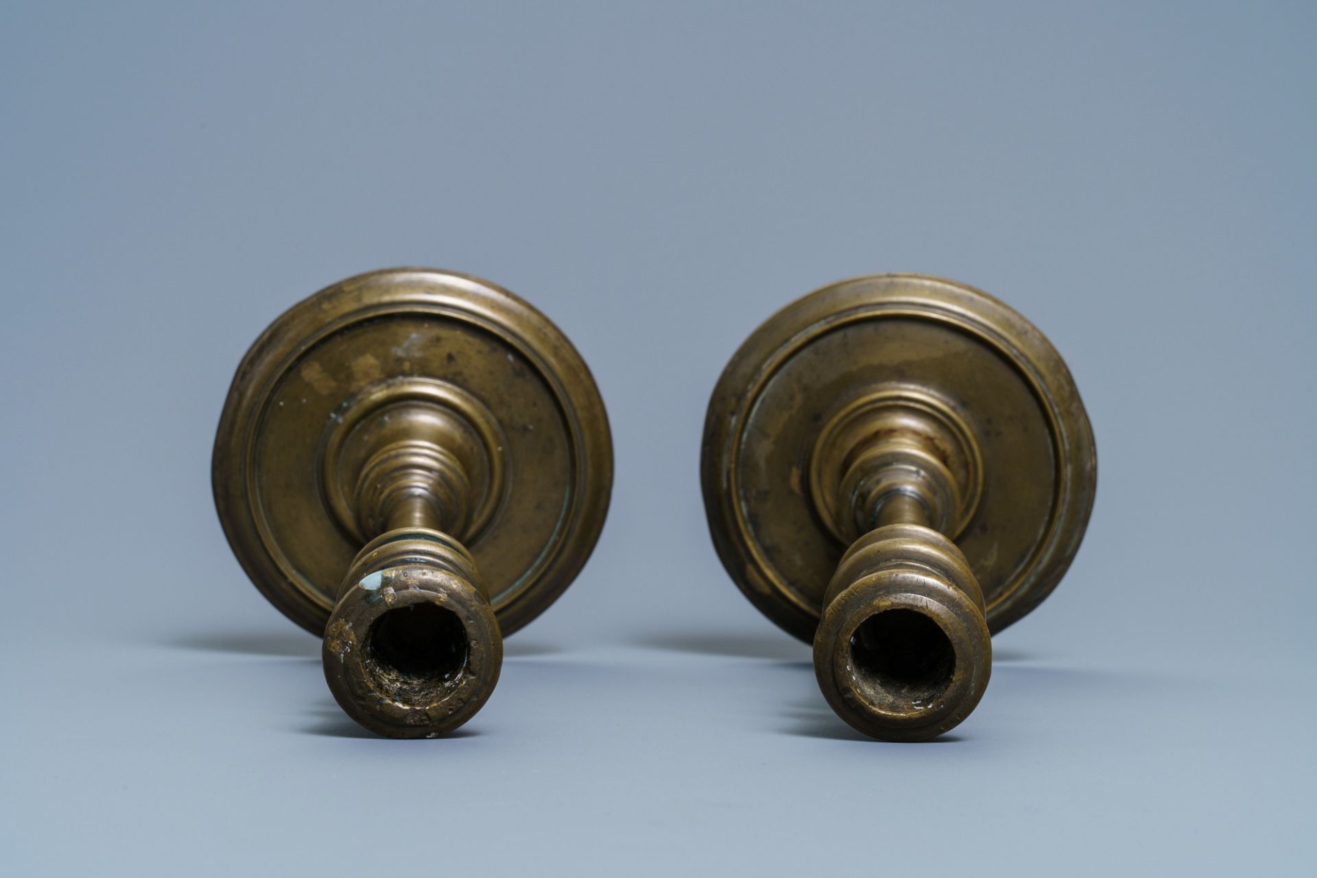 A pair of French bronze candlesticks, 2nd half 16th C. - Image 6 of 7