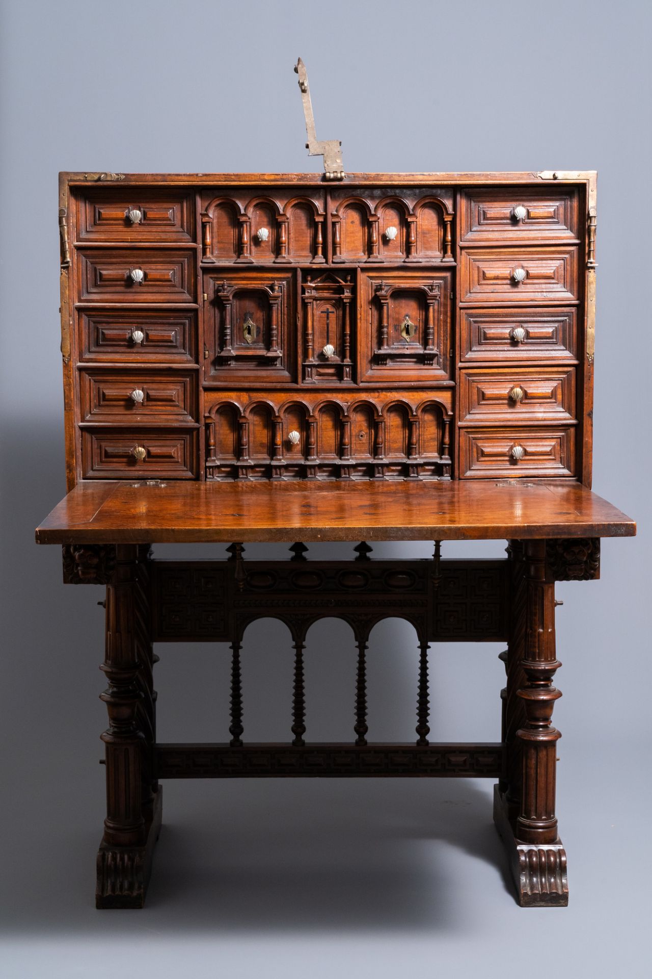 A Spanish bronze-mounted oak 'bargue–o' or cabinet on stand, 16th C. - Image 3 of 16