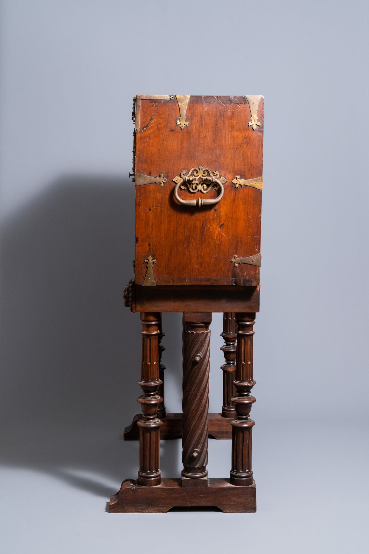 A Spanish bronze-mounted oak 'bargue–o' or cabinet on stand, 16th C. - Image 9 of 16