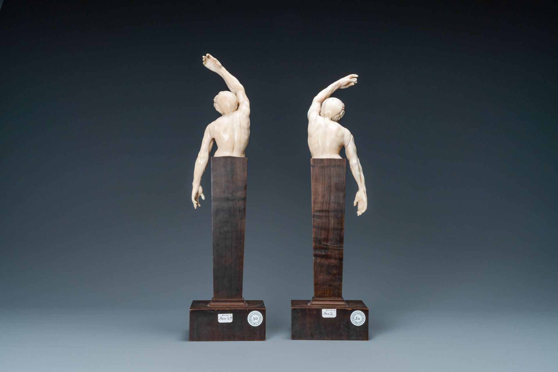 A pair of ivory busts of males, Northern Germany or Italy, 17th C. - Image 3 of 12