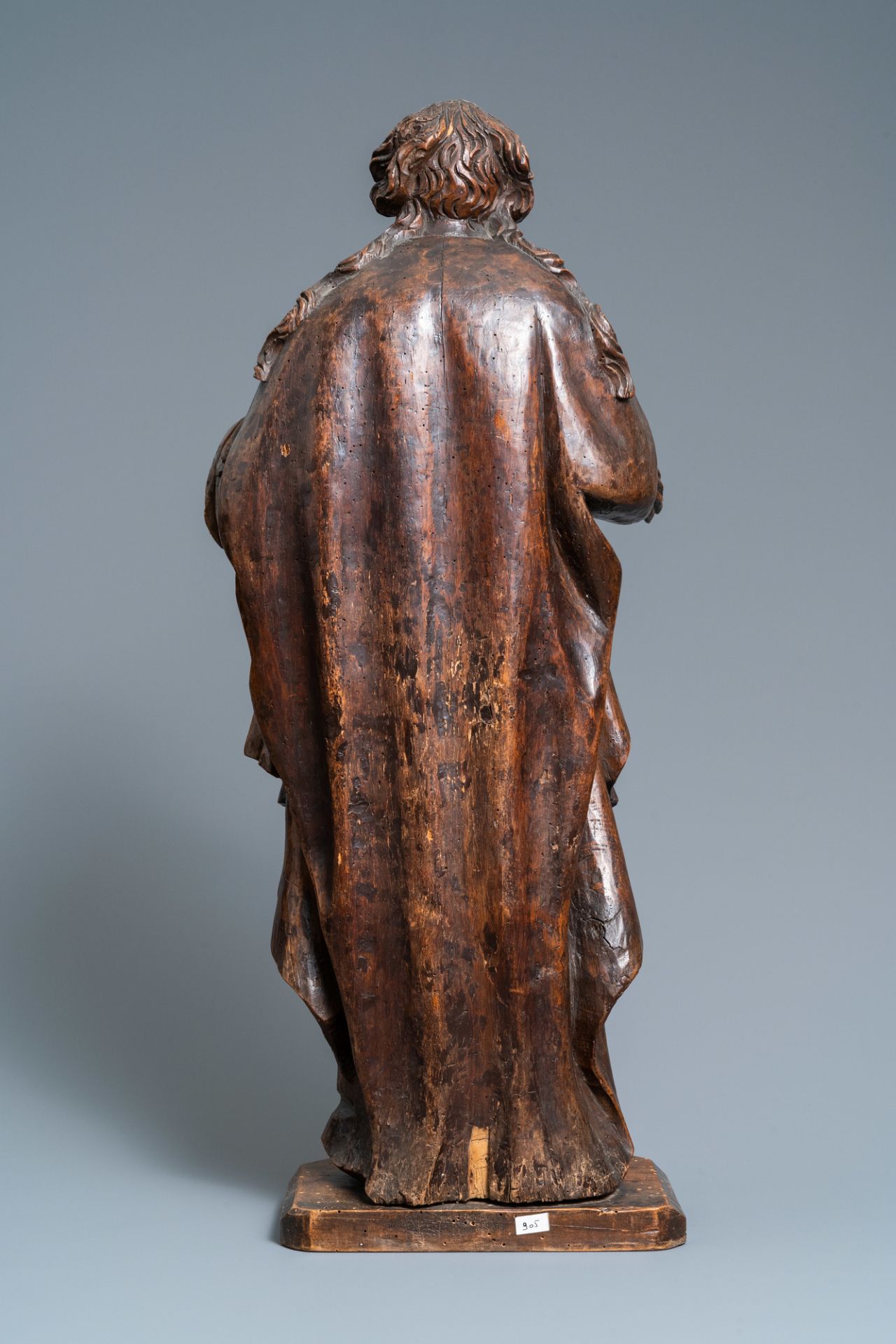 A fruitwood figure of a female saint, Rhine valley, Germany, 2nd half 16th C. - Bild 4 aus 7