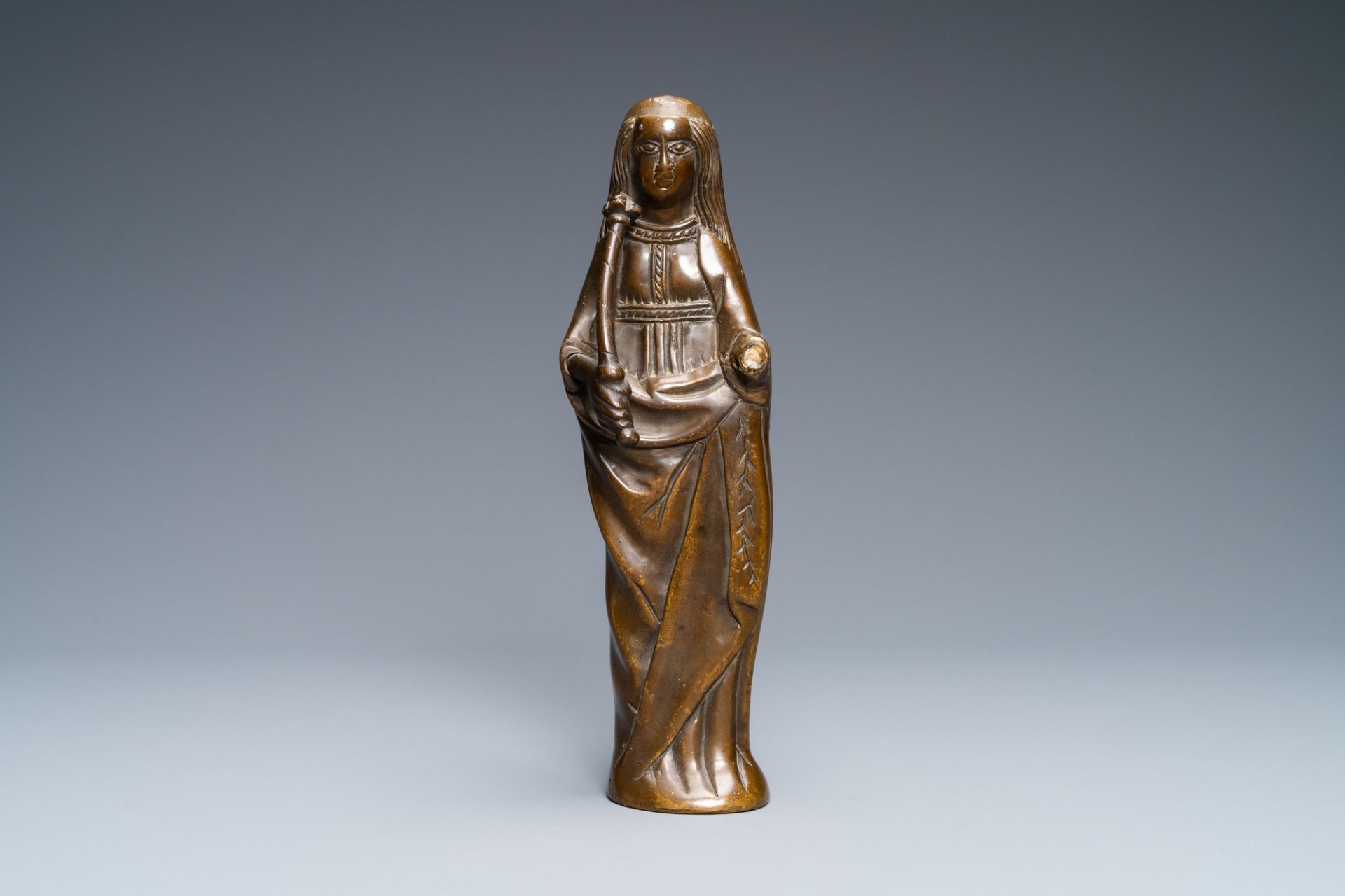 A bronze Madonna luster ornament, Flanders, 16th C. - Image 2 of 7