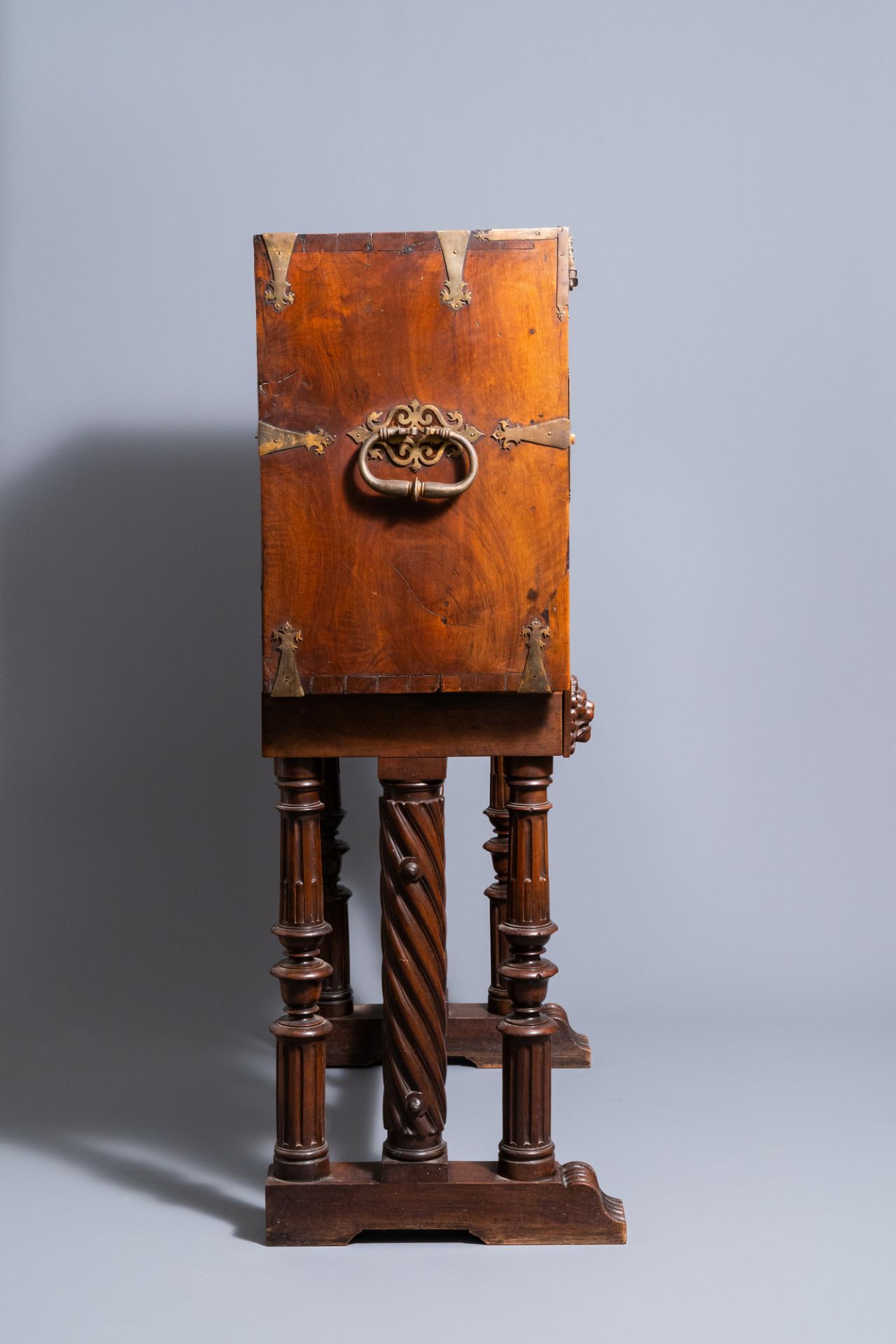 A Spanish bronze-mounted oak 'bargue–o' or cabinet on stand, 16th C. - Image 7 of 16