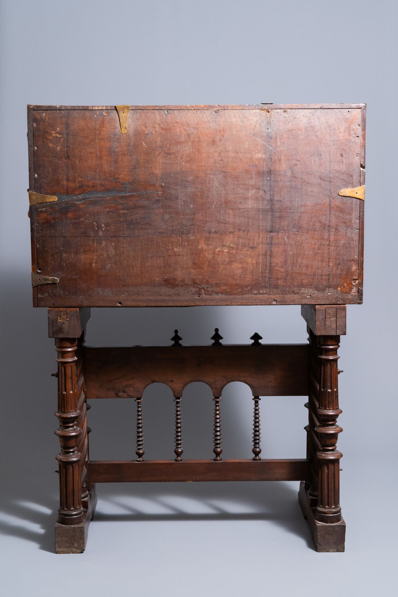 A Spanish bronze-mounted oak 'bargue–o' or cabinet on stand, 16th C. - Image 8 of 16