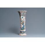 A large Dutch Delft cashmere palette vase, ca. 1700