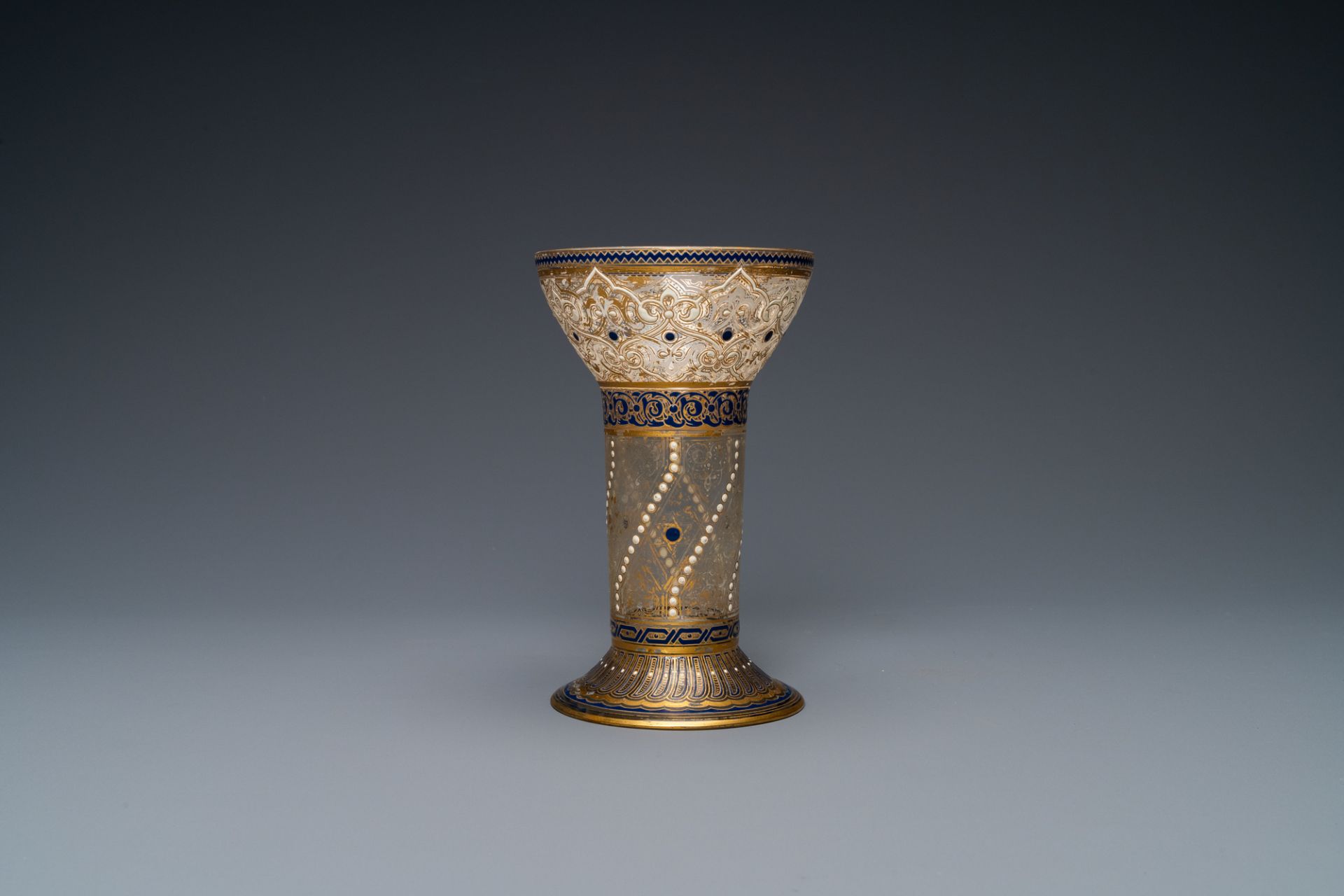 J. & L. Lobmeyr, Vienna, late 19th C.: An Islamic or Mamluk-style enamelled glass beaker - Image 3 of 7