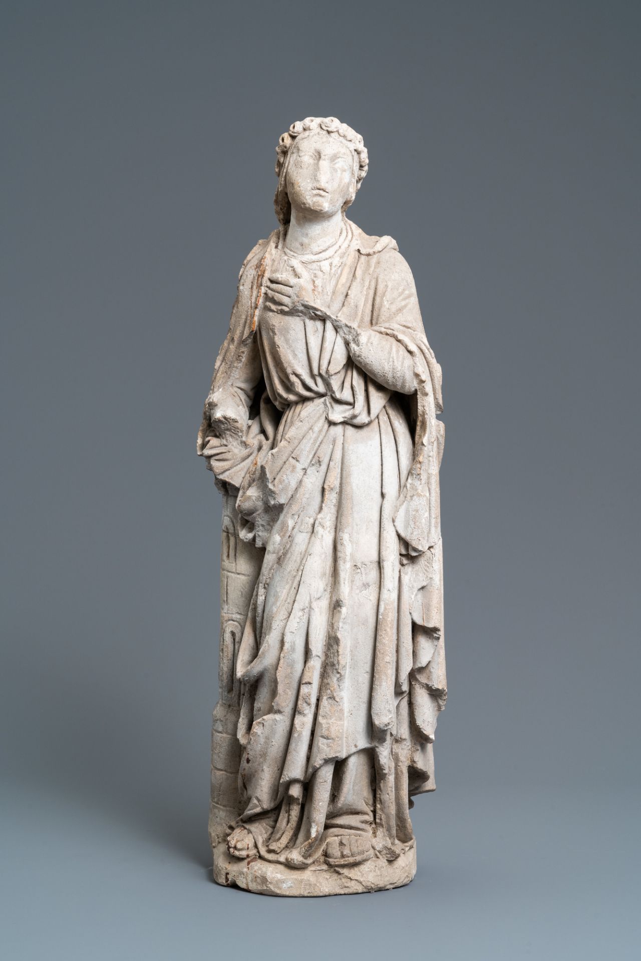 A limestone figure of Saint Barbara, 16th C. - Image 3 of 8