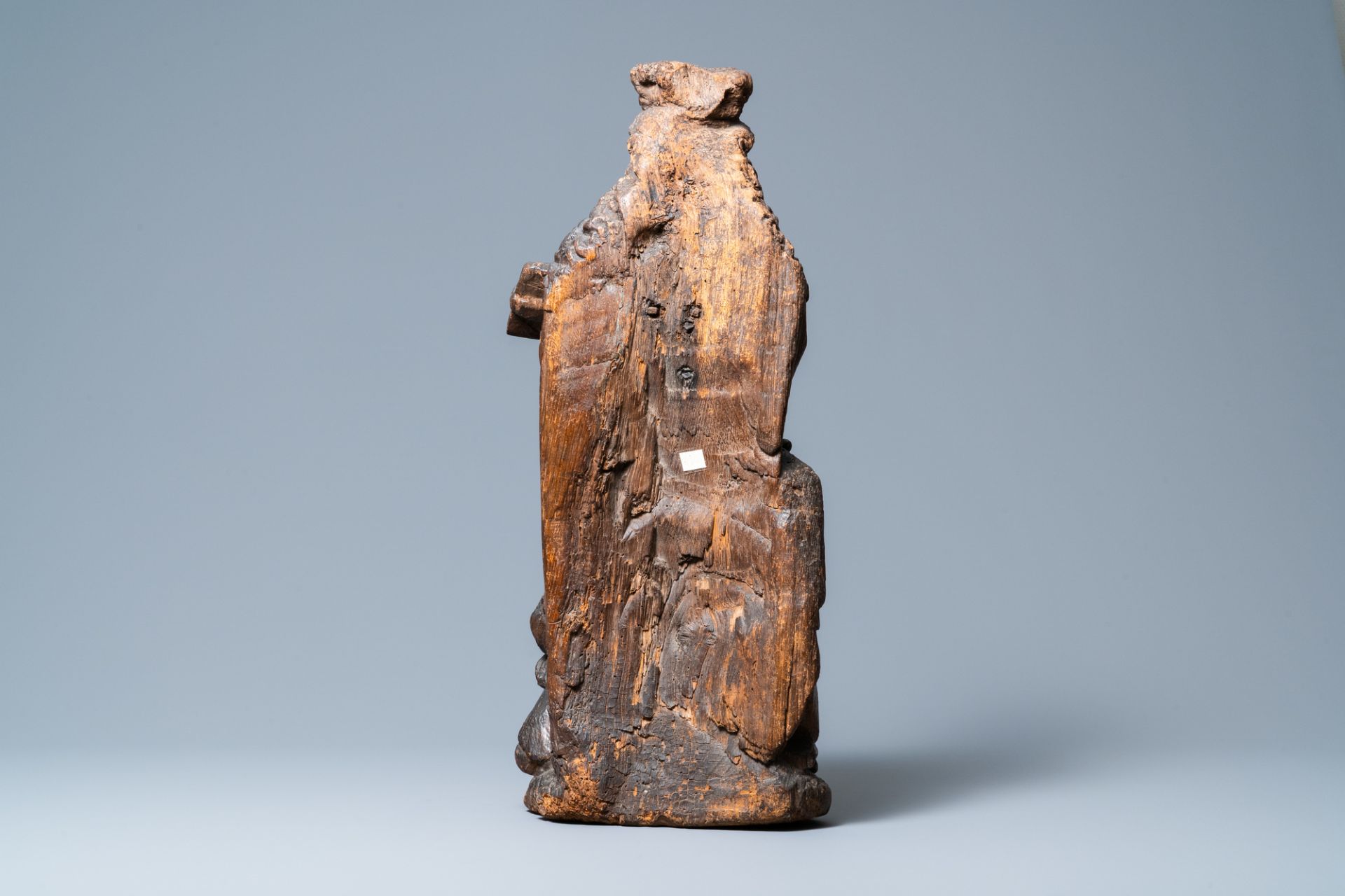 An oak figure of Saint-Catharine of Alexandra, Upper Rhine area, Germany, ca. 1520 - Image 4 of 7