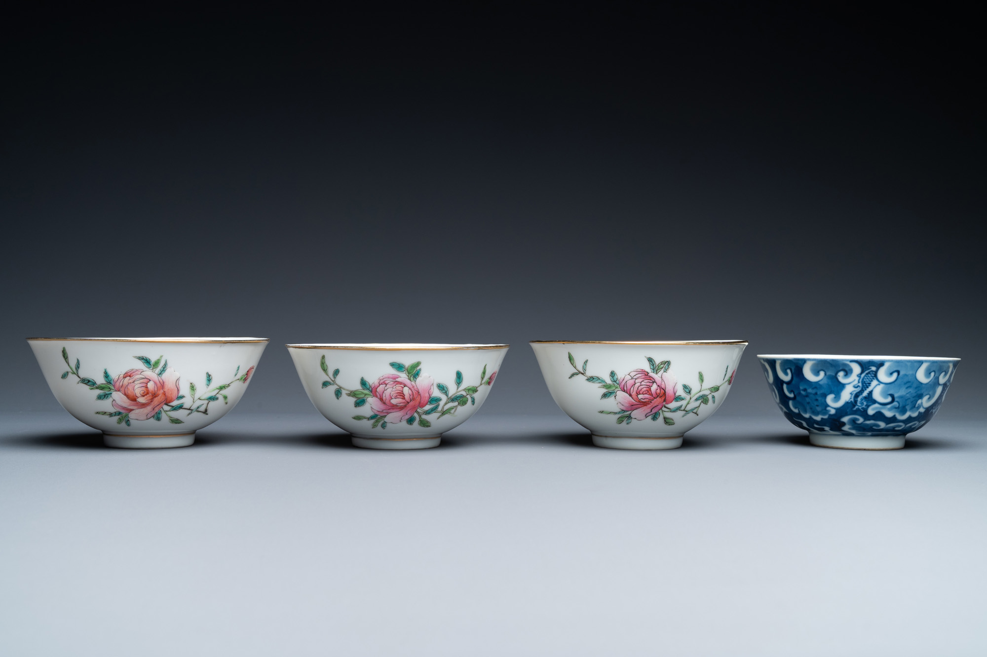 An extensive and very diverse collection of Chinese porcelain, Kangxi and later - Image 15 of 17