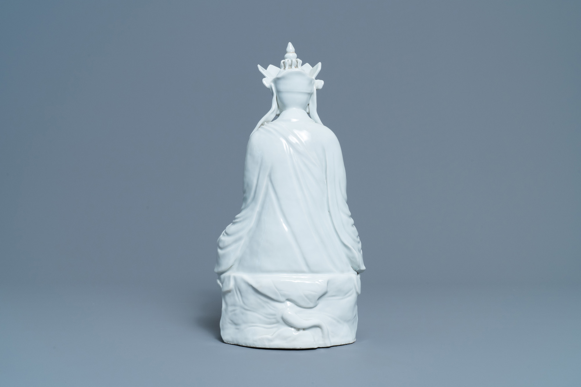 A Chinese blanc de Chine figure of Doumu, seal mark, 19/20th C. - Image 4 of 6