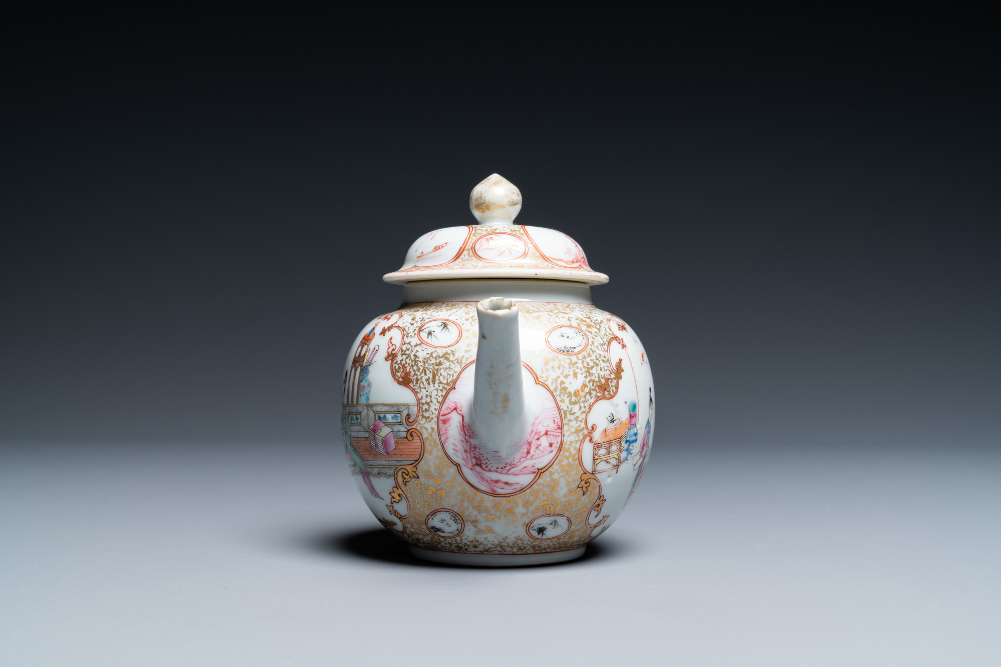 A collection of Chinese famille rose tea wares, Yongzheng/Qianlong - Image 24 of 29