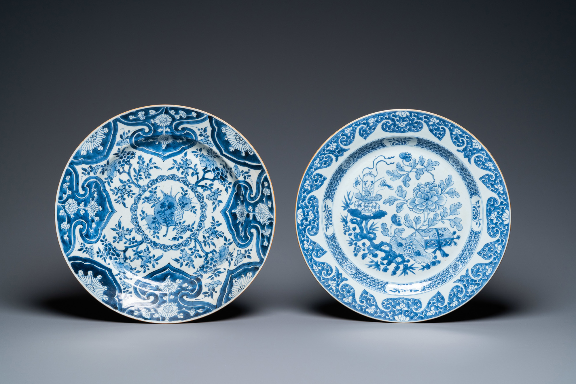Three Chinese blue and white dishes and two bowls, Kangxi and later - Image 2 of 11