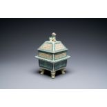 A Chinese reticulated verte biscuit censer and cover, 19th C.