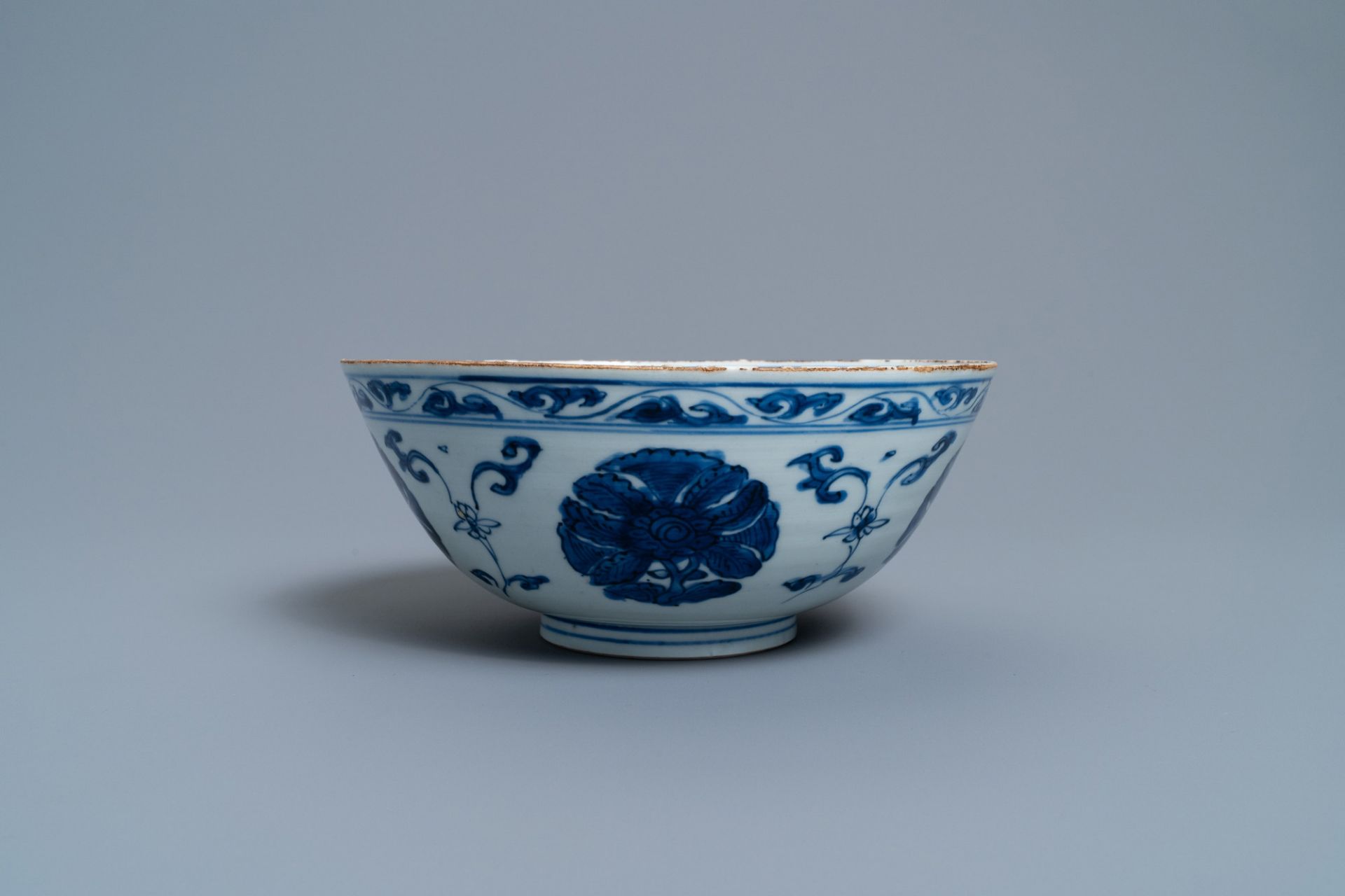 Six Chinese blue and white cups, six saucers and a bowl, Ming and Kangxi - Image 4 of 16