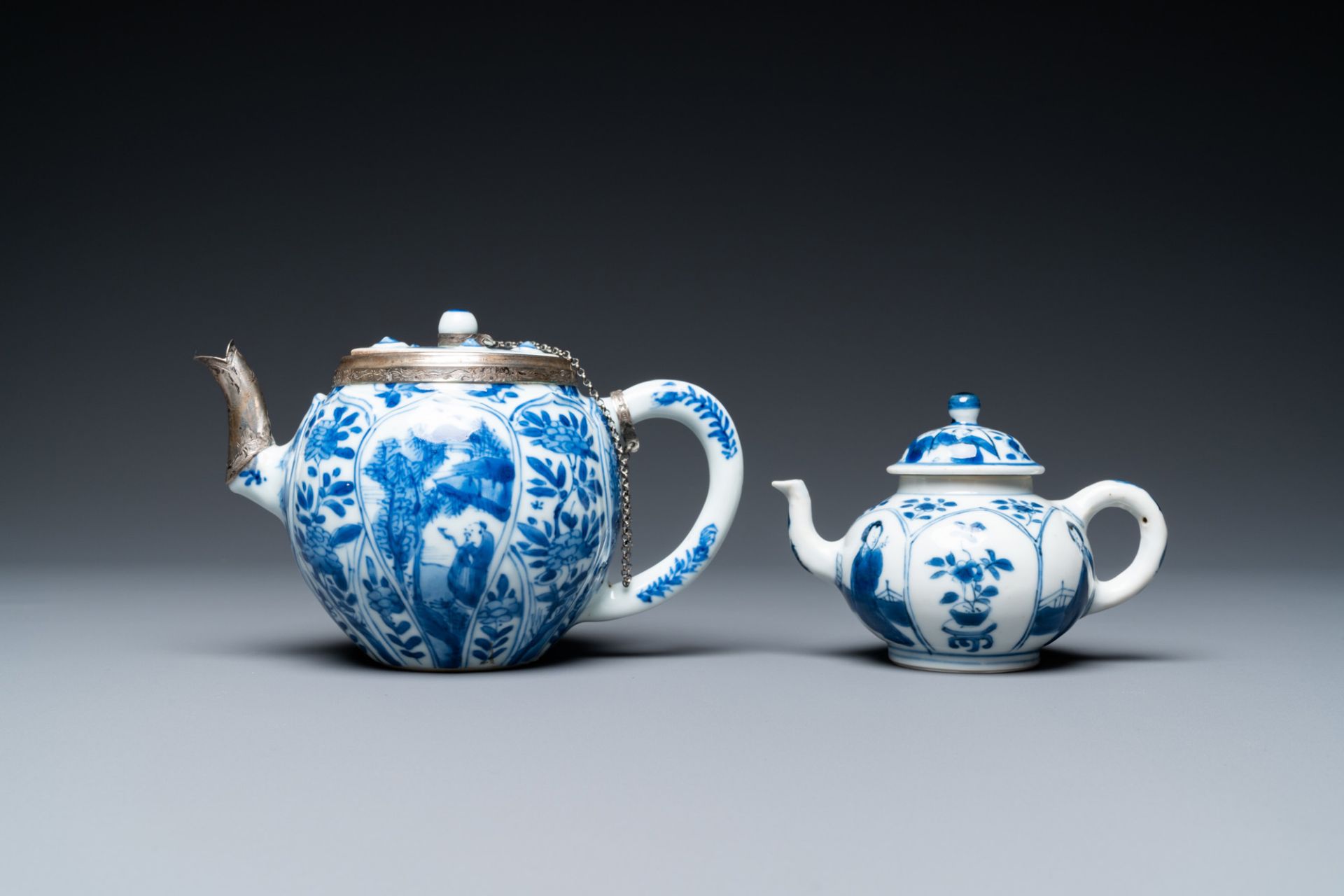 Two Chinese blue and white teapots and covers, Kangxi - Image 2 of 7