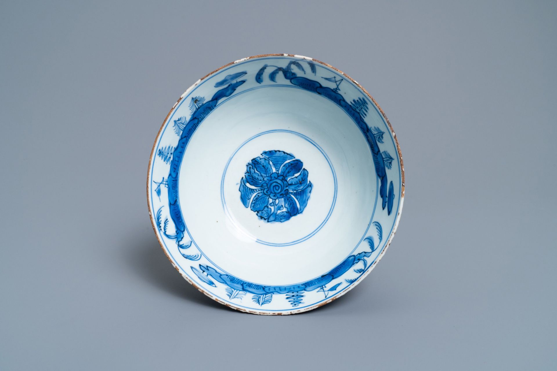 Six Chinese blue and white cups, six saucers and a bowl, Ming and Kangxi - Image 6 of 16