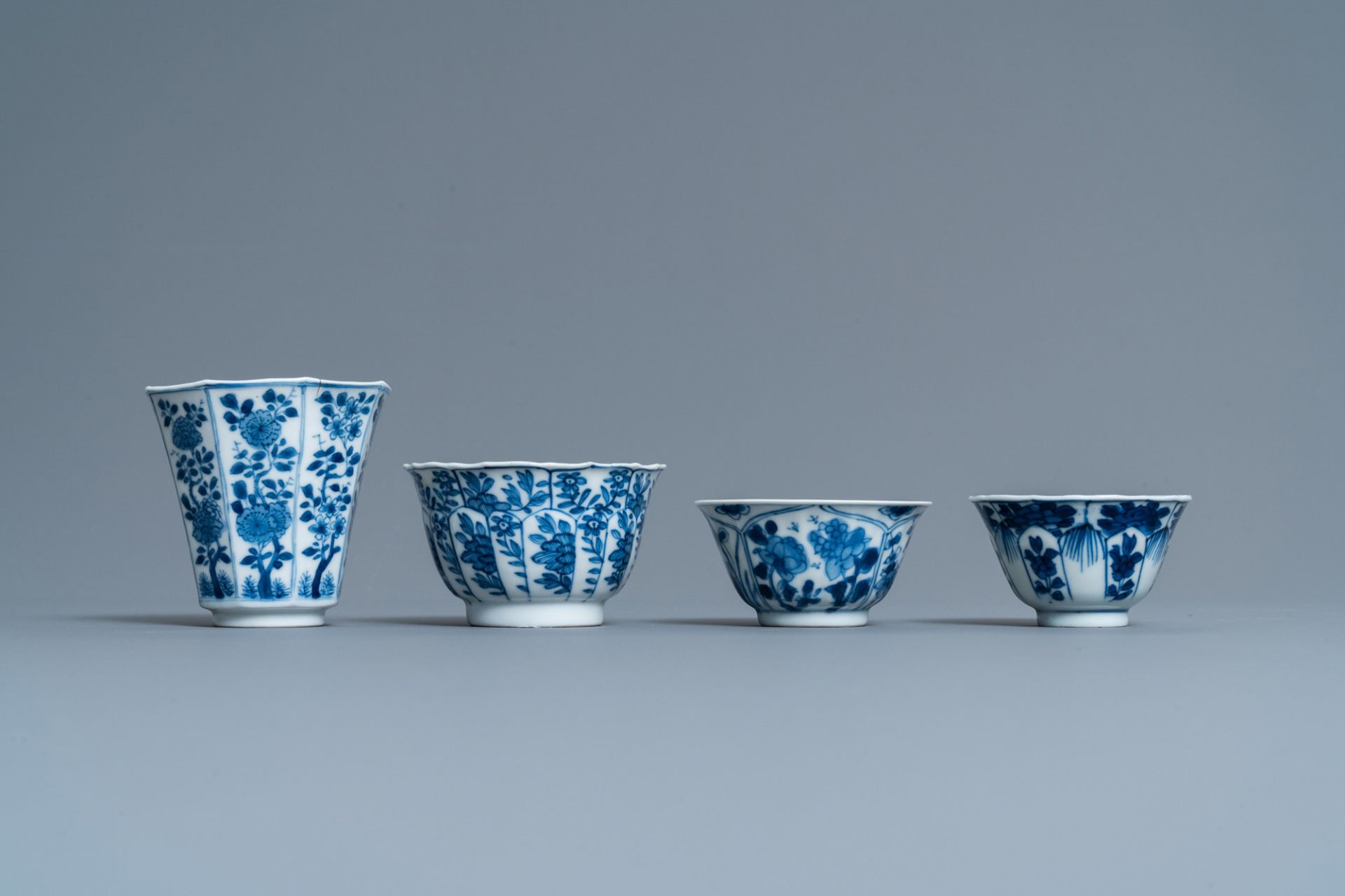 Twenty-one Chinese blue and white saucers and eighteen cups, Kangxi - Image 3 of 17