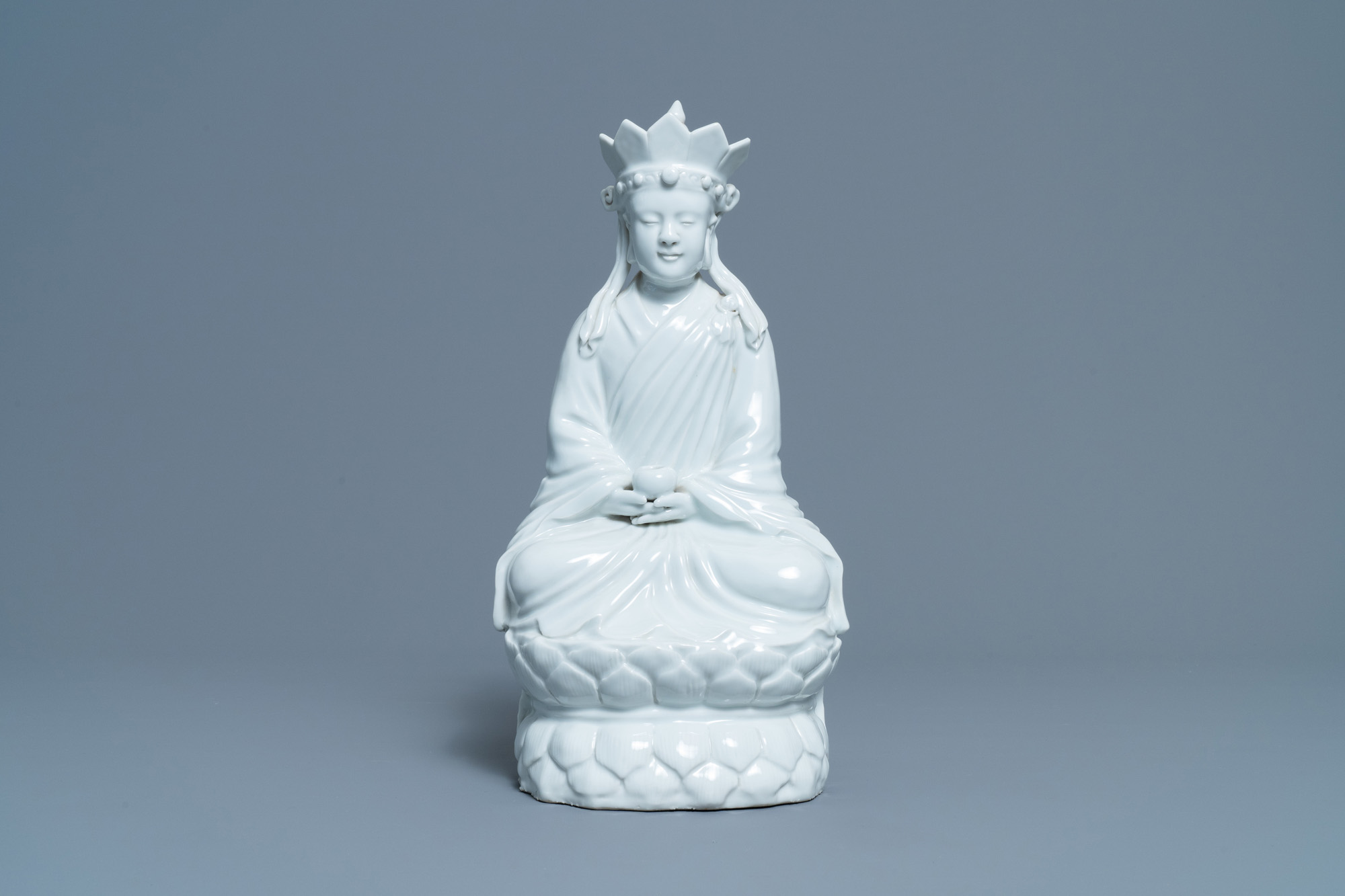 A Chinese blanc de Chine figure of Doumu, seal mark, 19/20th C. - Image 2 of 6