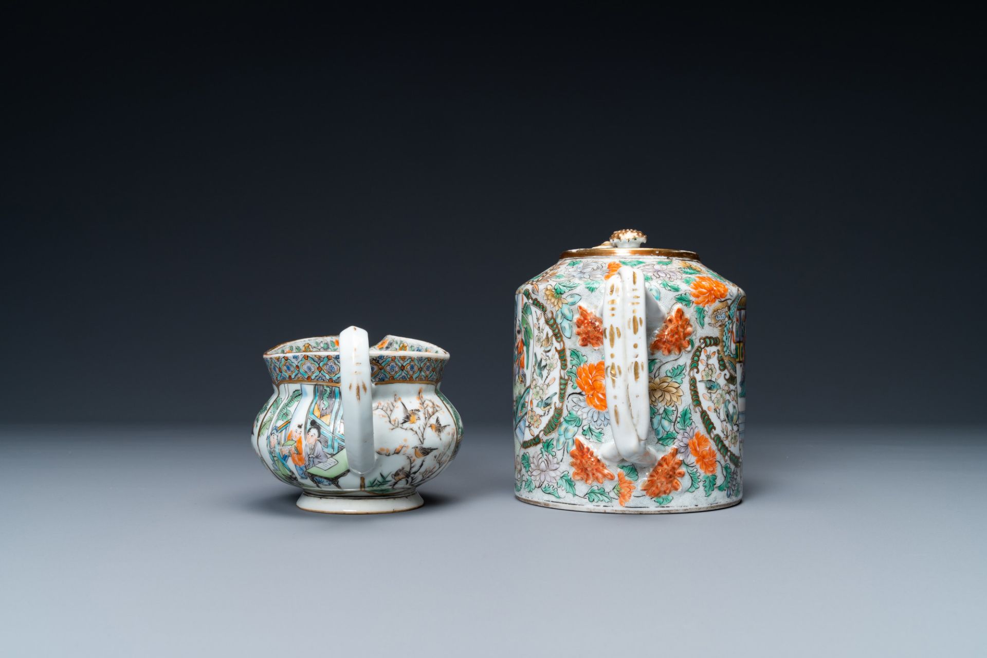 A Chinese Canton famille verte 14-piece tea service in presentation box, 19th C. - Image 16 of 23