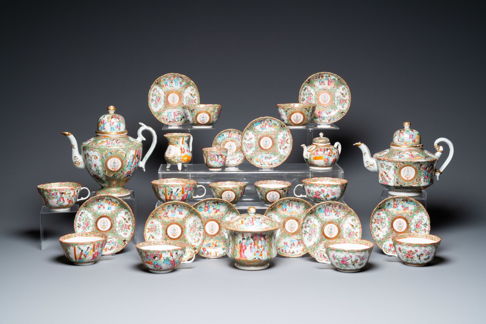 A Chinese Canton famille rose Scottish market Ormiston armorial 27-piece tea service, 19th C.