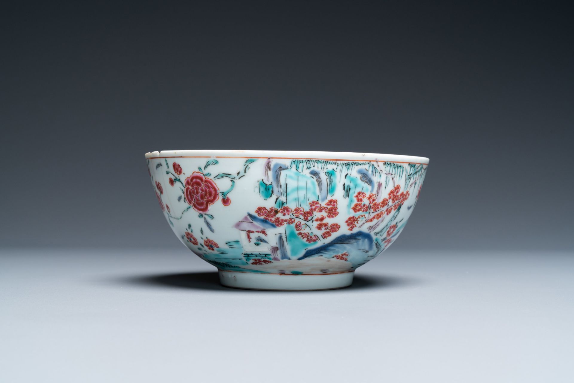 A collection of Chinese famille rose tea wares, Yongzheng/Qianlong - Image 20 of 29