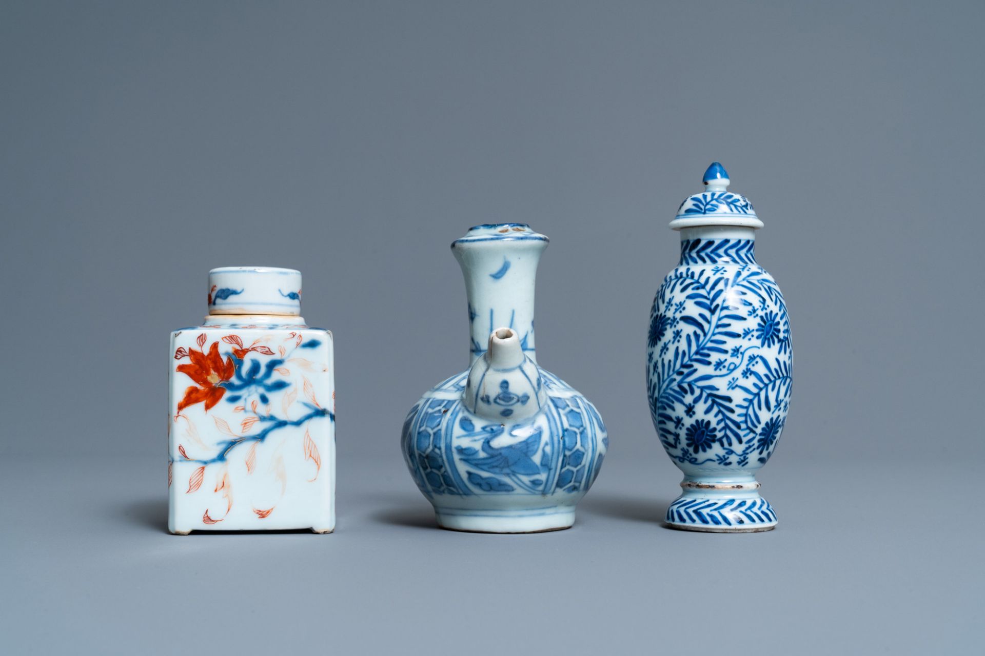 Two Chinese blue and white cups, a covered vase, a kendi and an Imari-style tea caddy, Wanli and Kan - Image 3 of 13