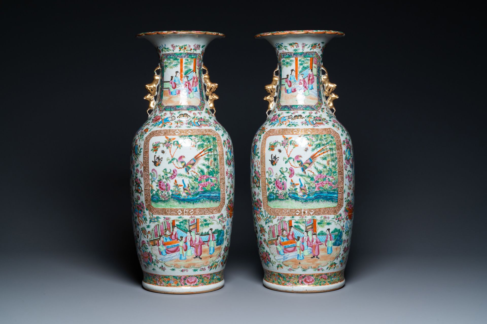 A pair of Chinese Canton famille rose vases, 19th C. - Image 3 of 6
