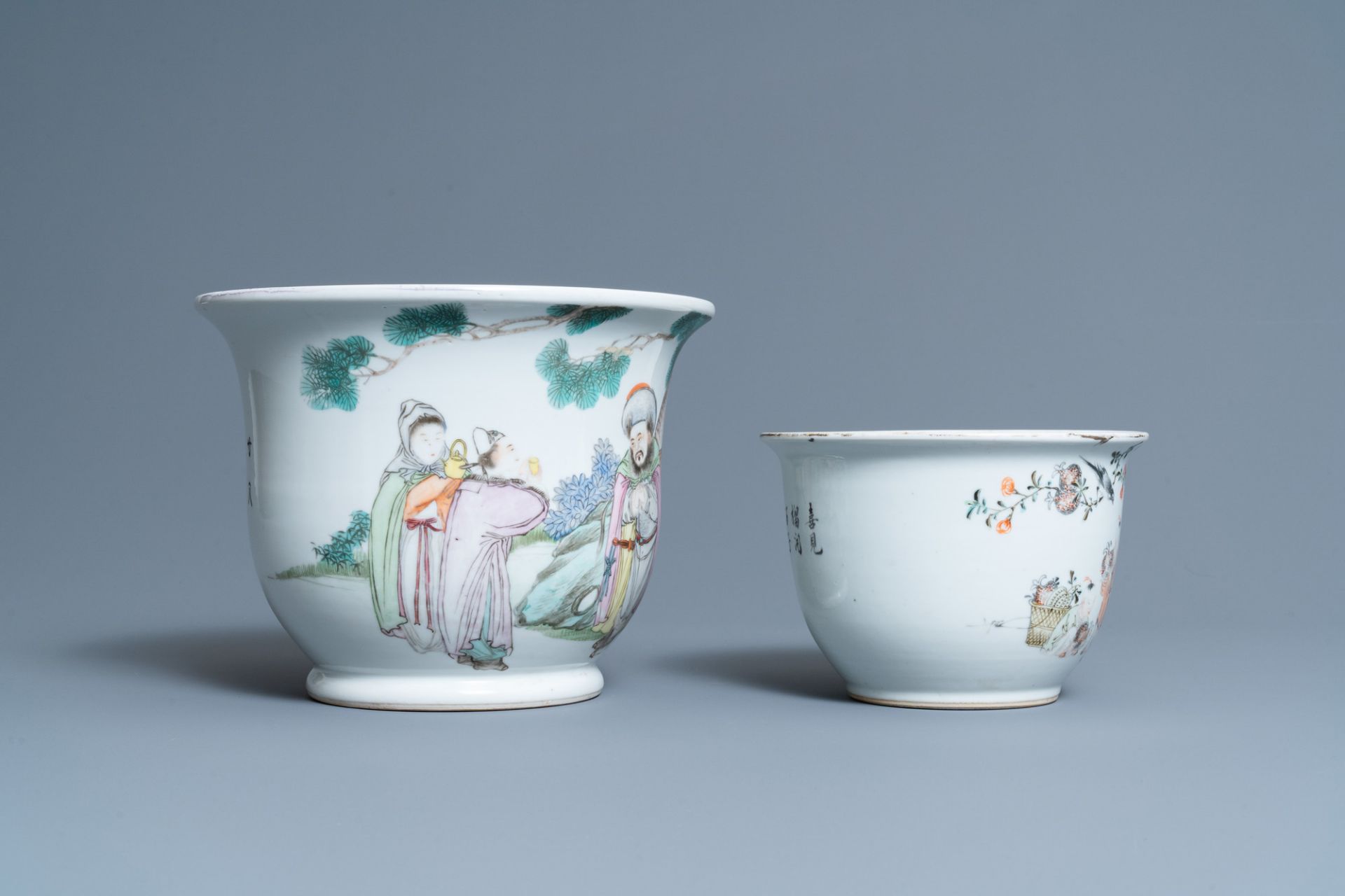 Two Chinese qianjiang cai jardinieres, 19/20th C. - Image 6 of 14