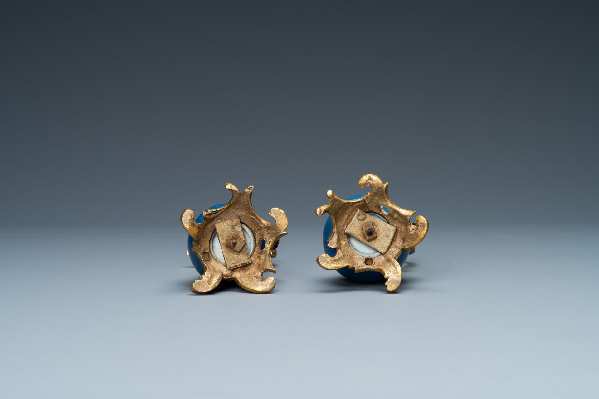 Two Chinese monochrome blue vases mounted as ewers with gilt bronze, Kangxi and 19th C. - Image 8 of 8