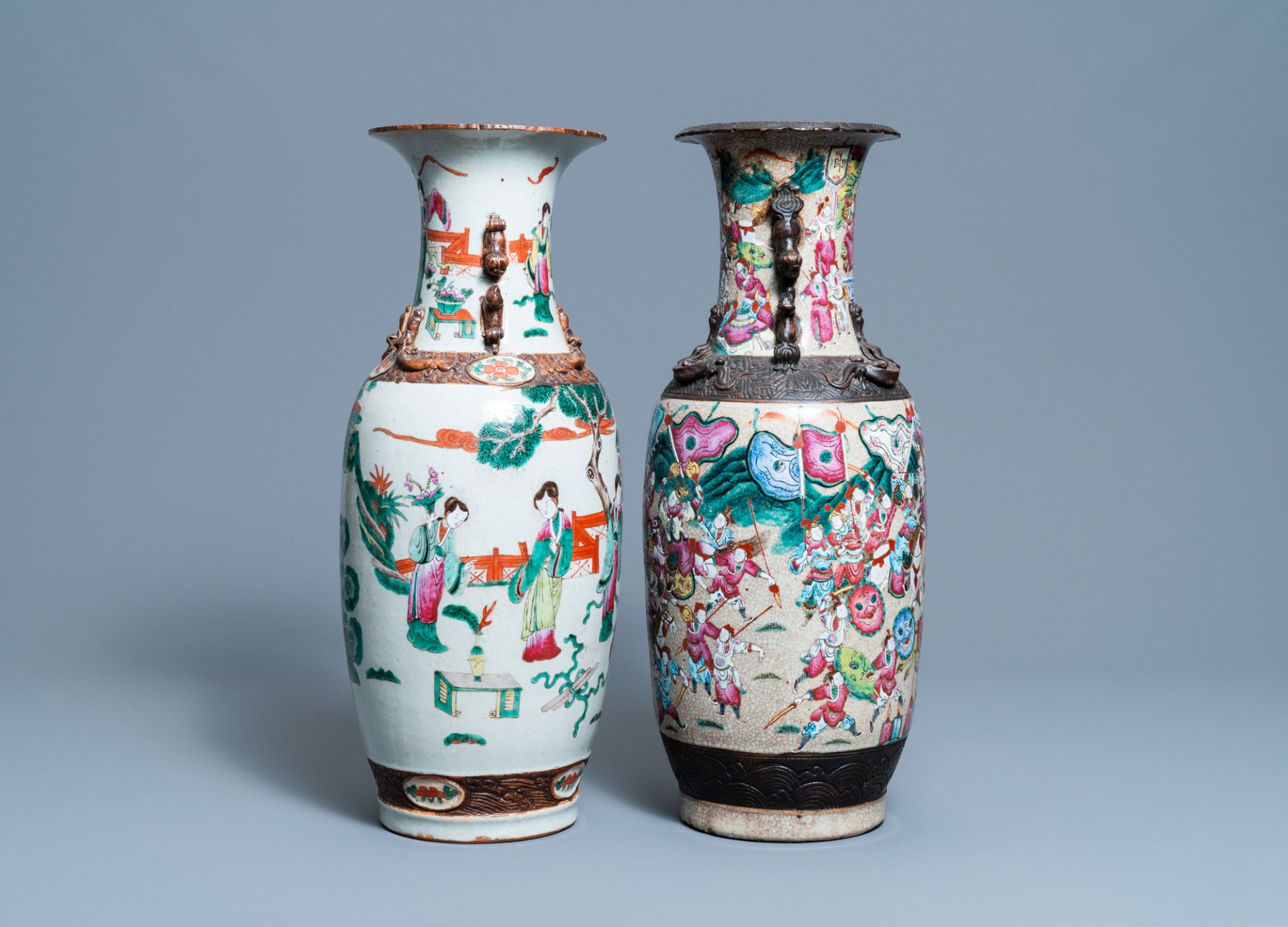 Two Chinese Nanking famille rose crackle-glazed vases, 19th C. - Image 4 of 6