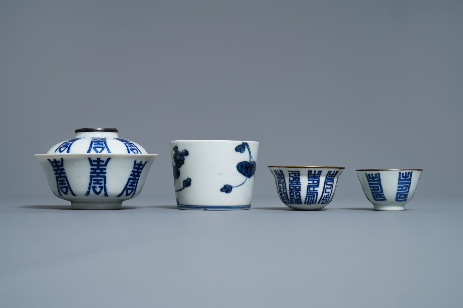 A varied collection of Chinese blue and white Vietnamese market 'Bleu de Hue' wares, 19th C. - Image 7 of 9