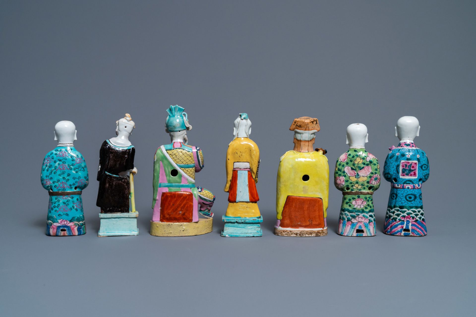 Seven Chinese famille rose figures, 18/19th C. - Image 4 of 7